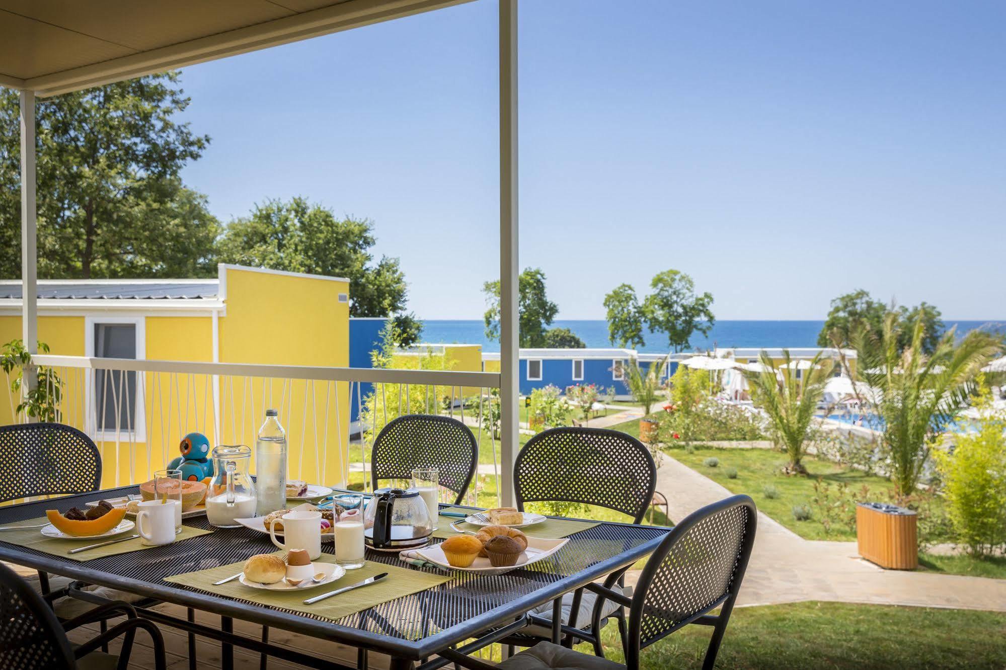 Aminess Maravea Camping Resort Mobile Homes Dajla Eksteriør billede